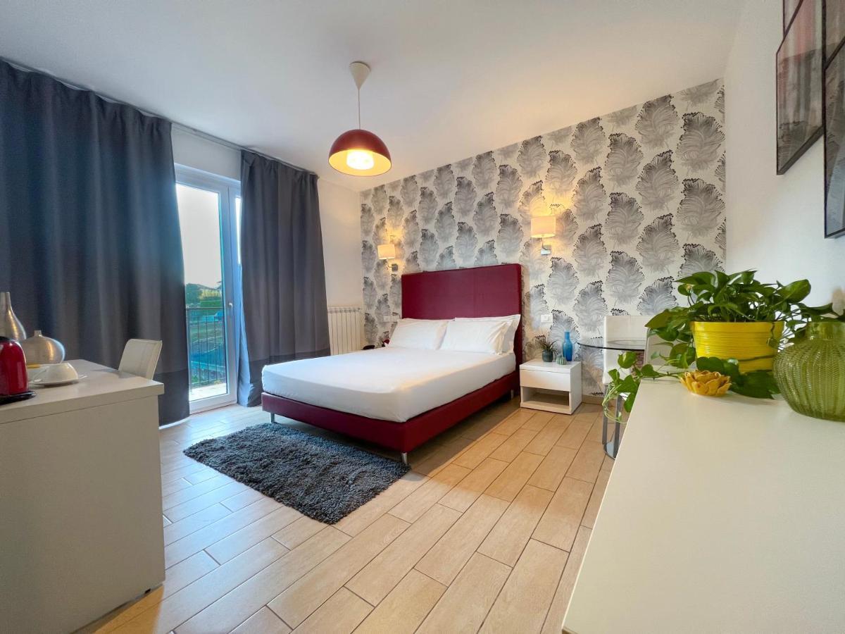 Hotel Rossovino Como Luaran gambar