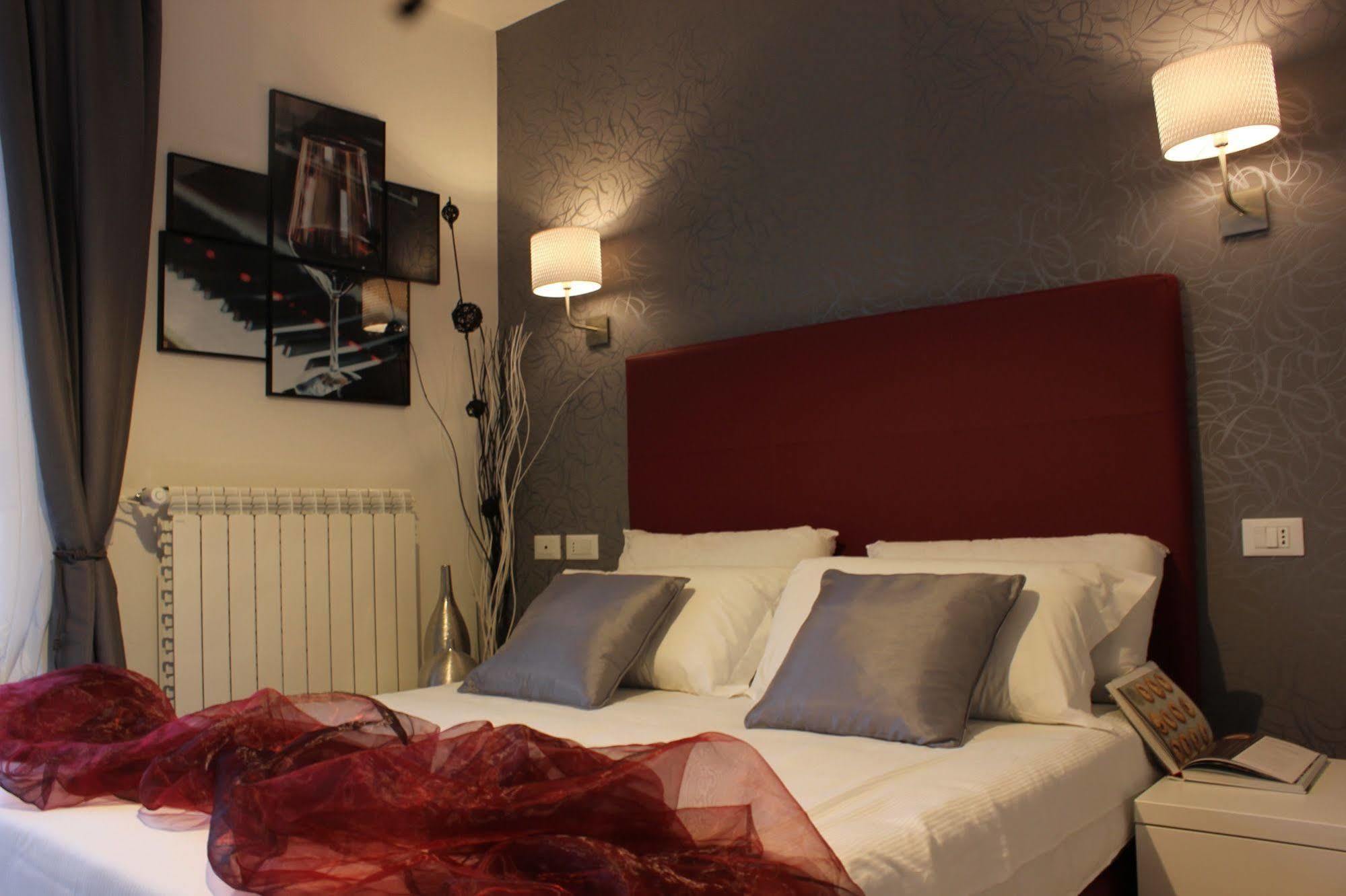Hotel Rossovino Como Luaran gambar