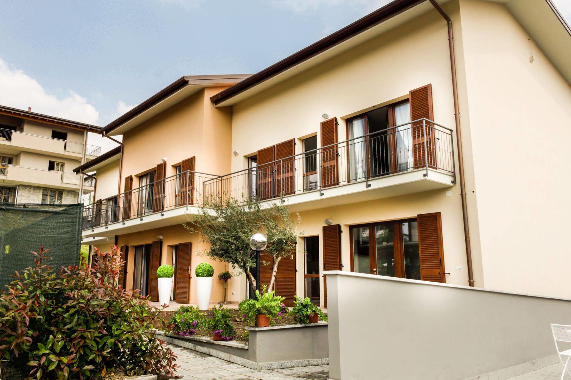 Hotel Rossovino Como Luaran gambar
